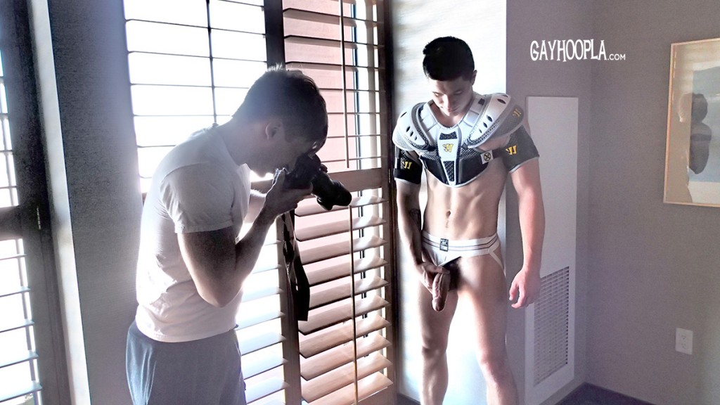 Mobile gay mec amateur de grosse bite Gay en erection beau cul a baiser