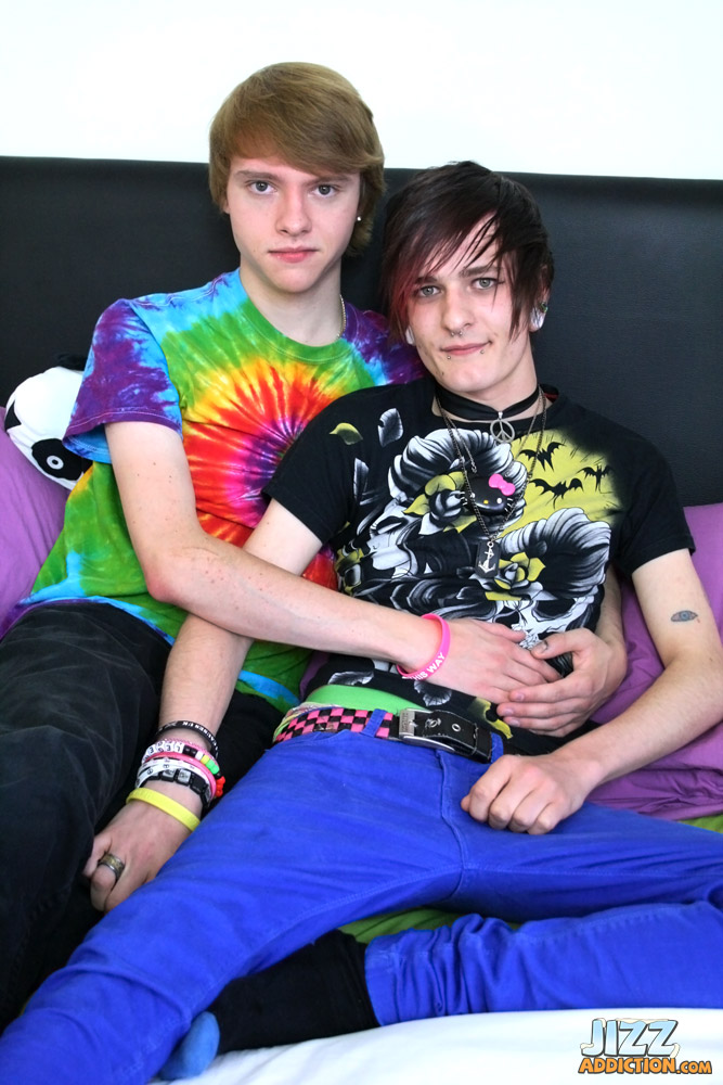 Hot emo twinks