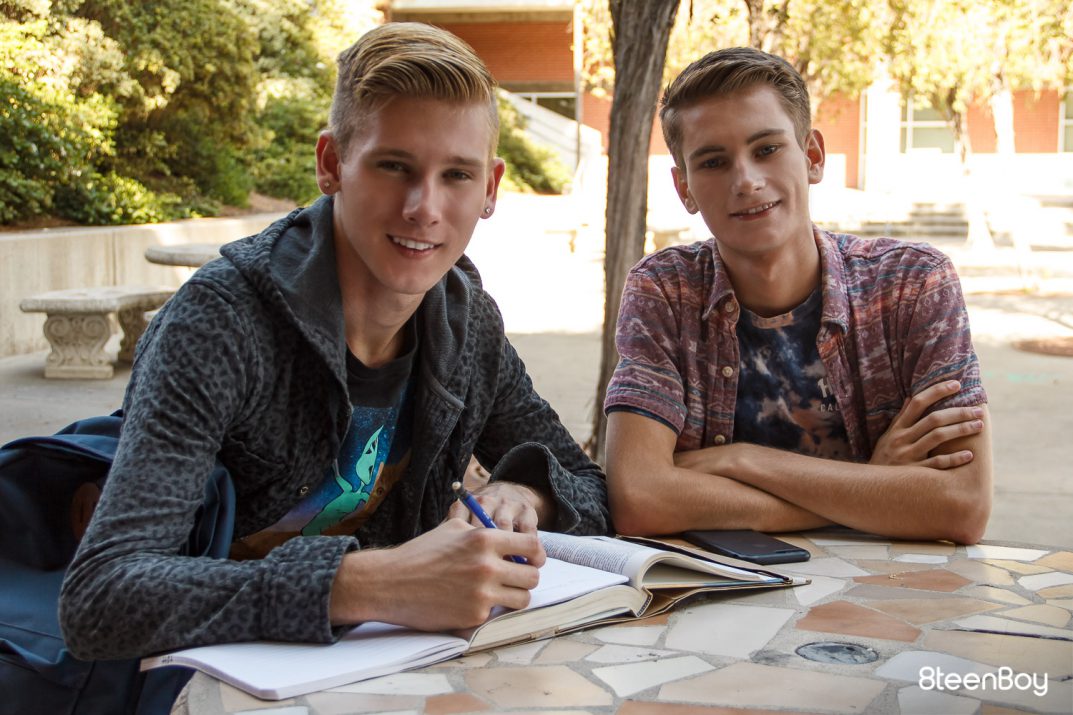 Testing the Tutor : Trevor Harris and Julian Bell | 8TeenBoy