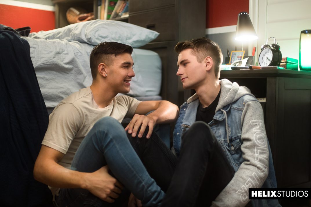 Gay Porn Video On Helix Studio